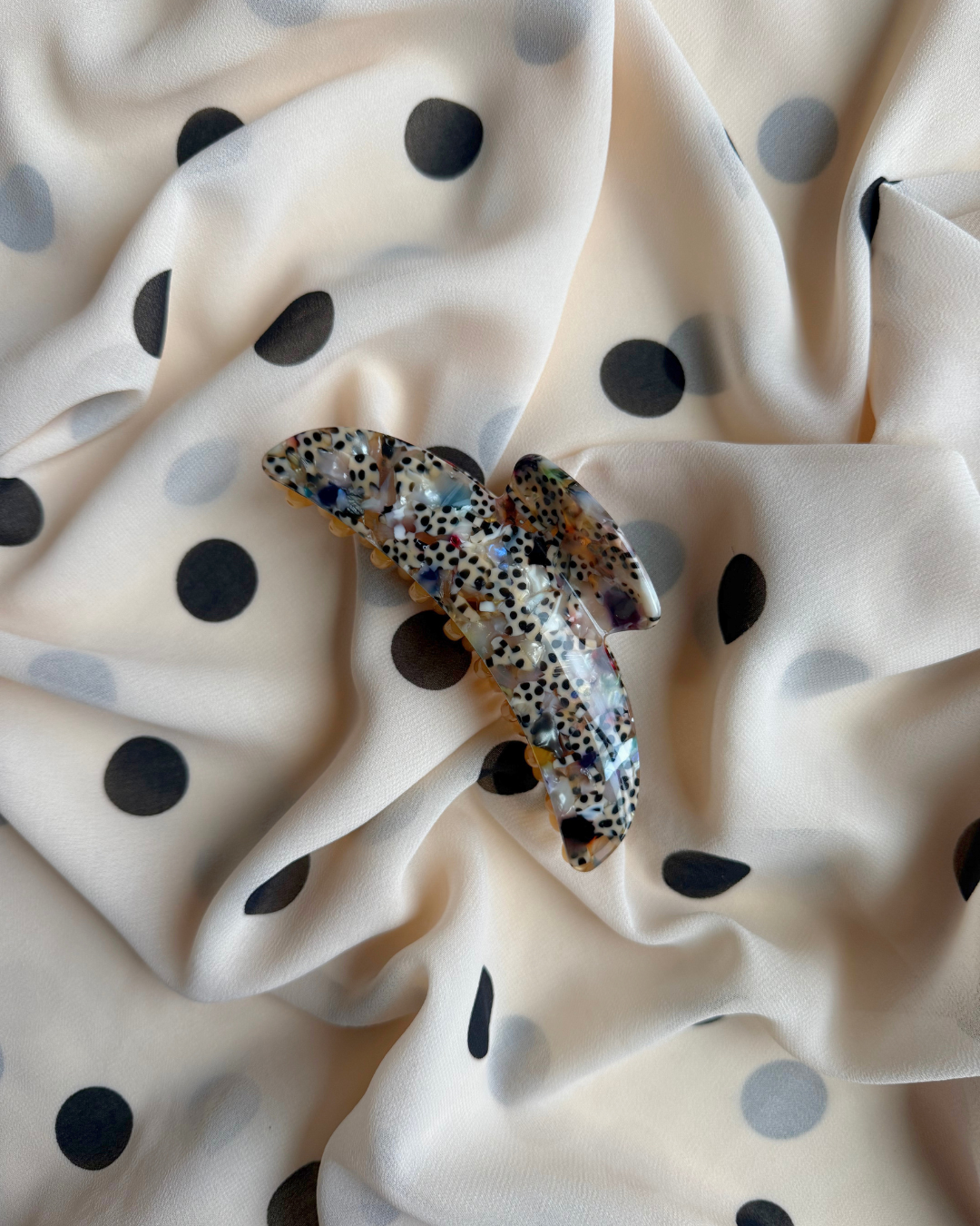 Tort Hair Accessories
– Tort Hairware