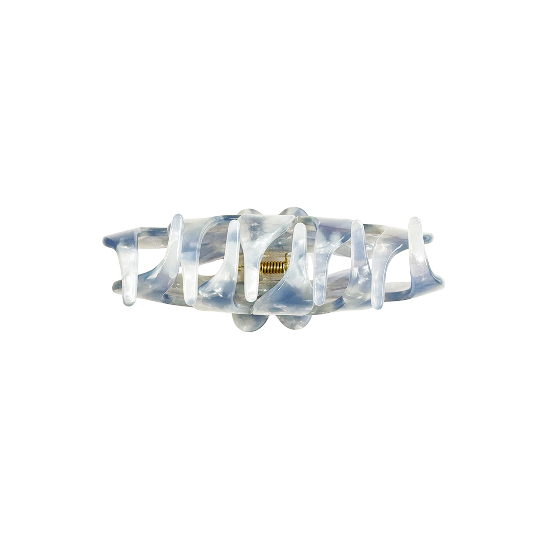 AMMA clip in Smoke Clouds