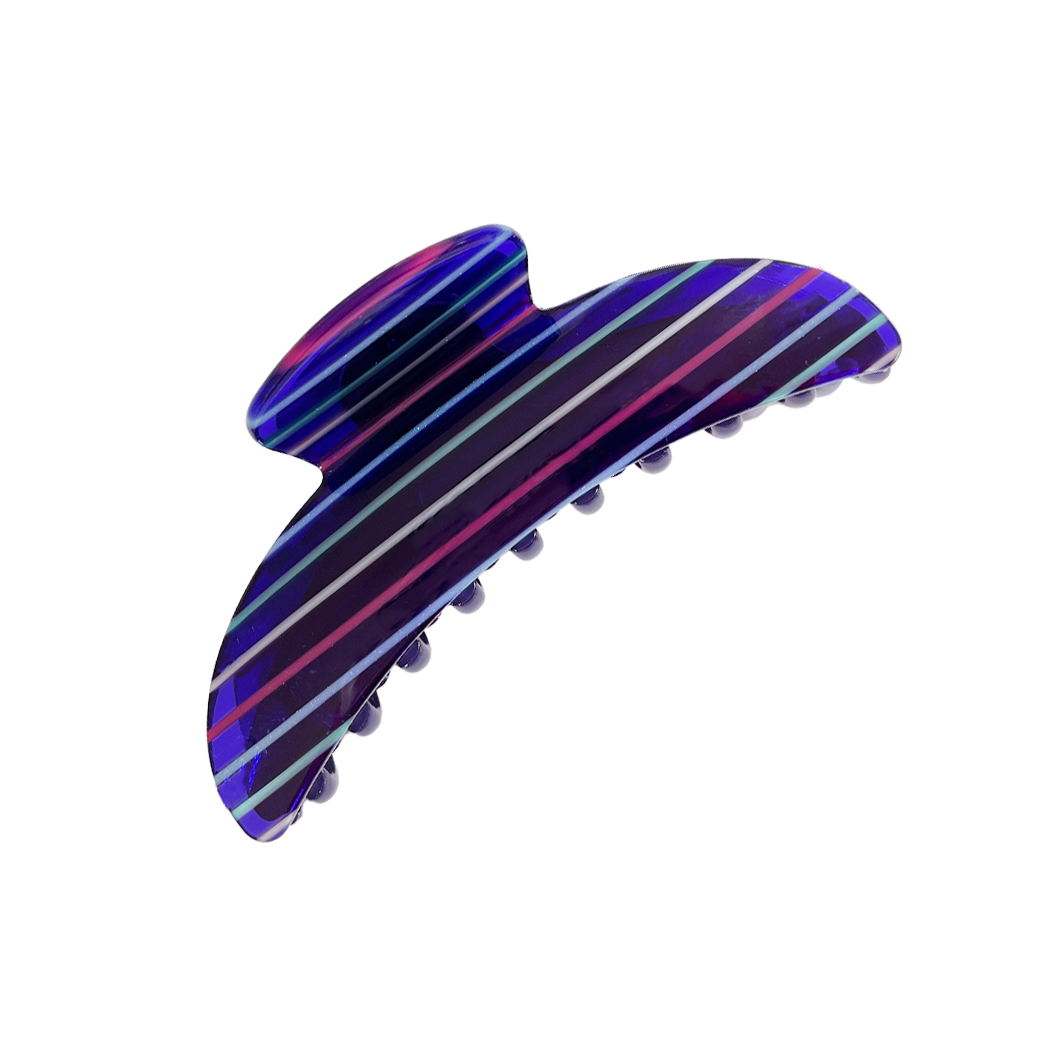 Meet ANNA!  A curved classic shape hair claw with double grip finish. The curved design makes it perfect for that all up look, and with the teeth being close together the grip works to hold all hair, from fine to thick.  Each clip comes in a branded Tort pouch (colours change seasonally).  Size: 12cm  Colour: navy blue with electric multi-colour stripes  Material: eco-resin