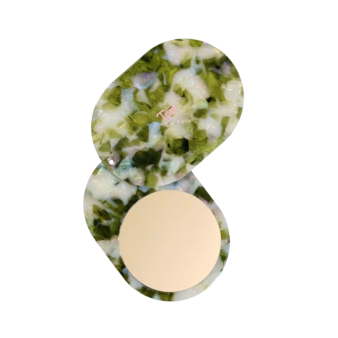 JAYA Mirror in Matcha Pearl