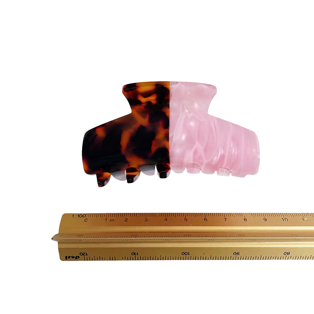 LORA clip in Taffy Tortoiseshell
