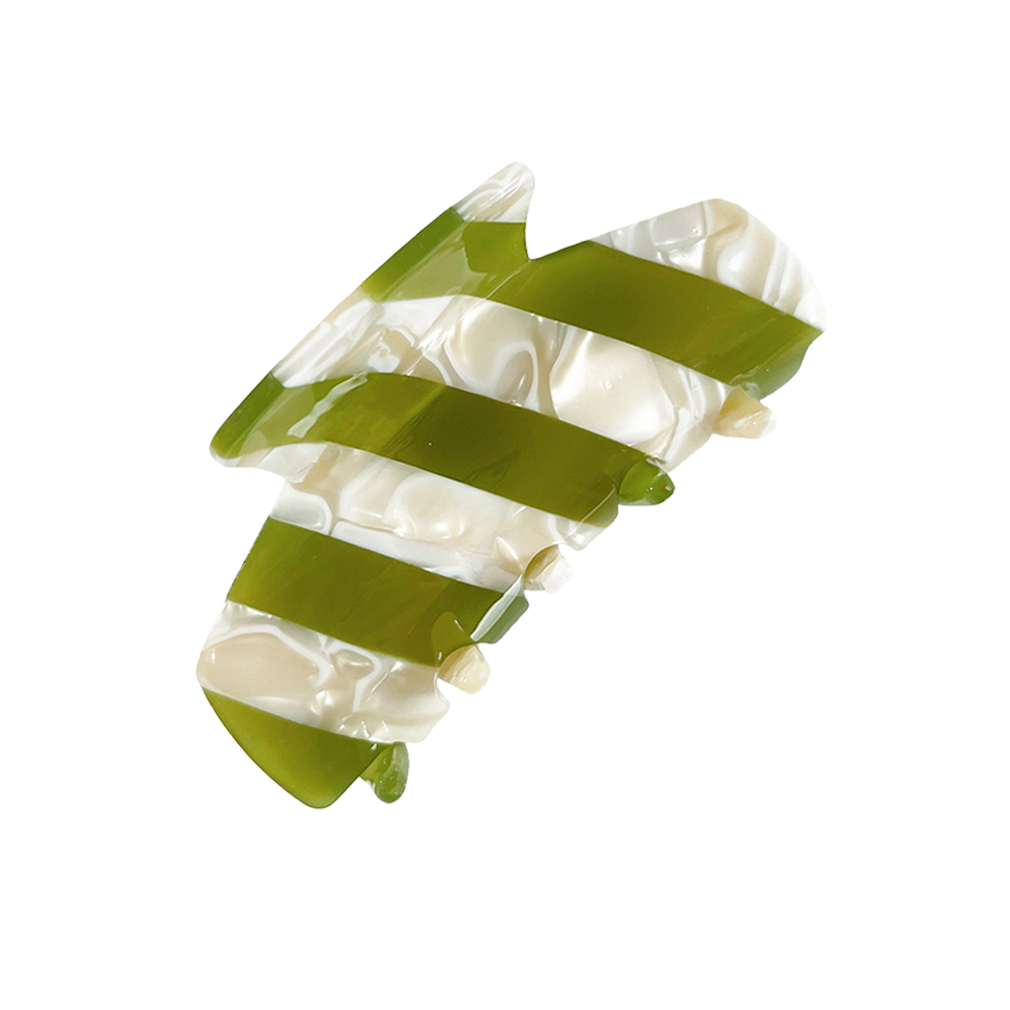 Meet LORA!  A medium sized silhouette claw in our signature stripes. Two resin patterns are merged together to create a colour combinations of dreams. The medium size makes it very easy to use and perfect for an all up look or securing a bun. For shorter hair it can be used for an all up look.  Each clip comes in a branded Tort pouch (colours change seasonally).  Size: 9cm  Colour: olive green and butter cream stripe  Material: eco-resin
