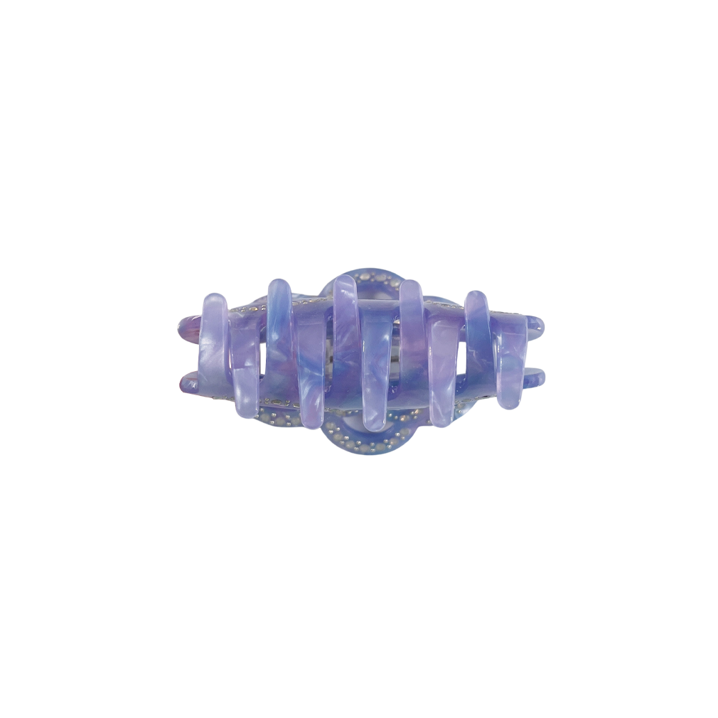 Meet ROSE!  A rose silhouette-shaped hair claw with rhinestone detailing. The small-medium size makes it great for a half up style or securing a top knot.   Each clip comes in a branded Tort pouch (colours change seasonally).  Size: 7.5cm  Colour: iridescent violet with opal rhinestone accents  Material: eco-resin
